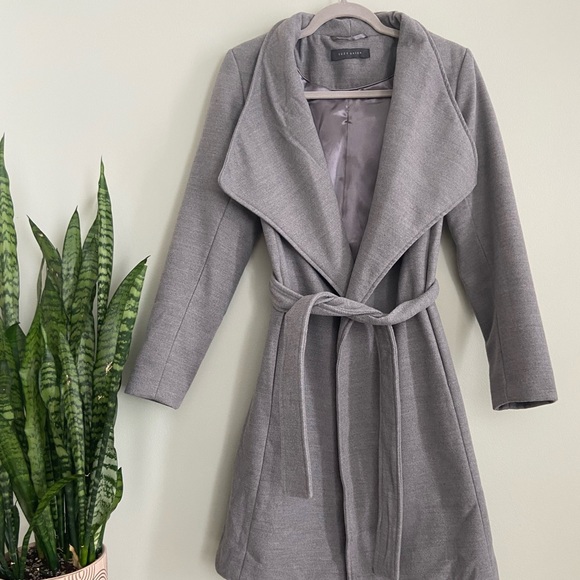 Suzy Shier Jackets & Blazers - Suzy Shier Coat Excellent Condition!